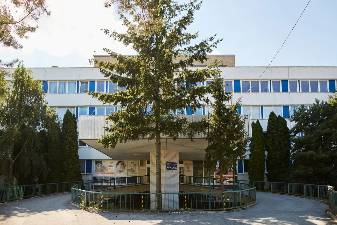 Budova polikliniky v Moldave nad Bodvou